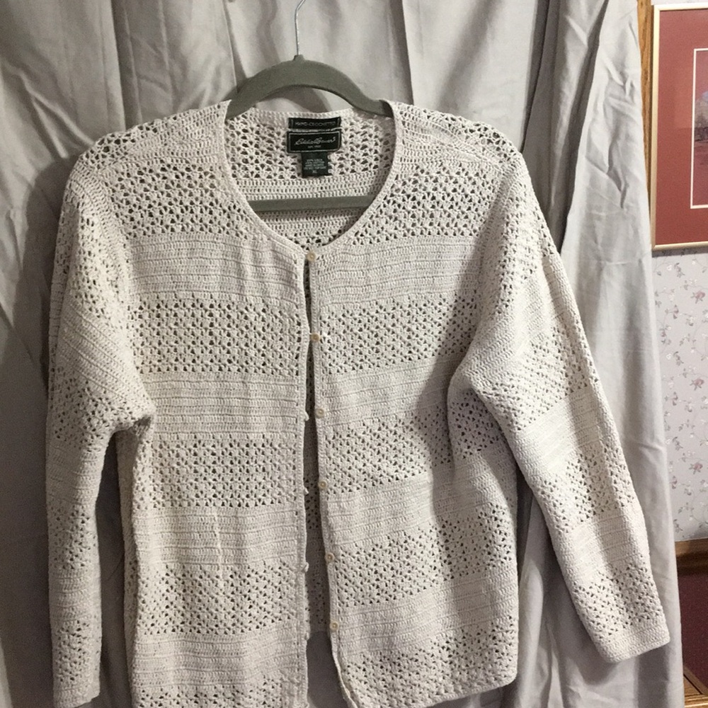 Eddie Bauer Sweater XL cream color EUC